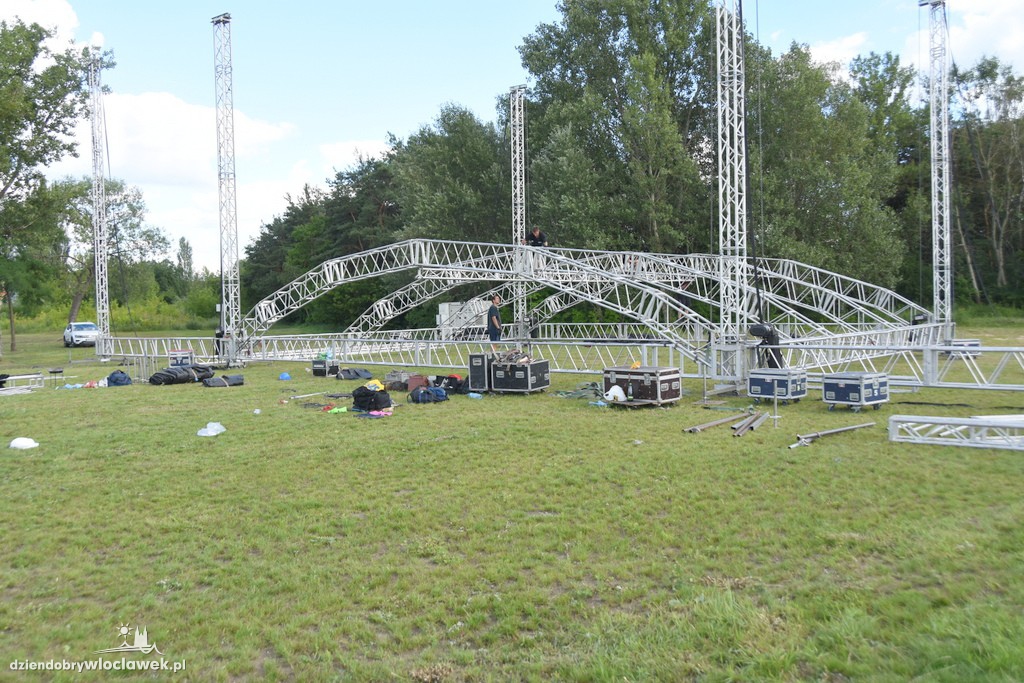 Powstaje scena na koncert z okazji ŚDM