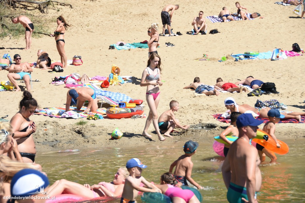 Upalny czwartek nad Wikaryjką