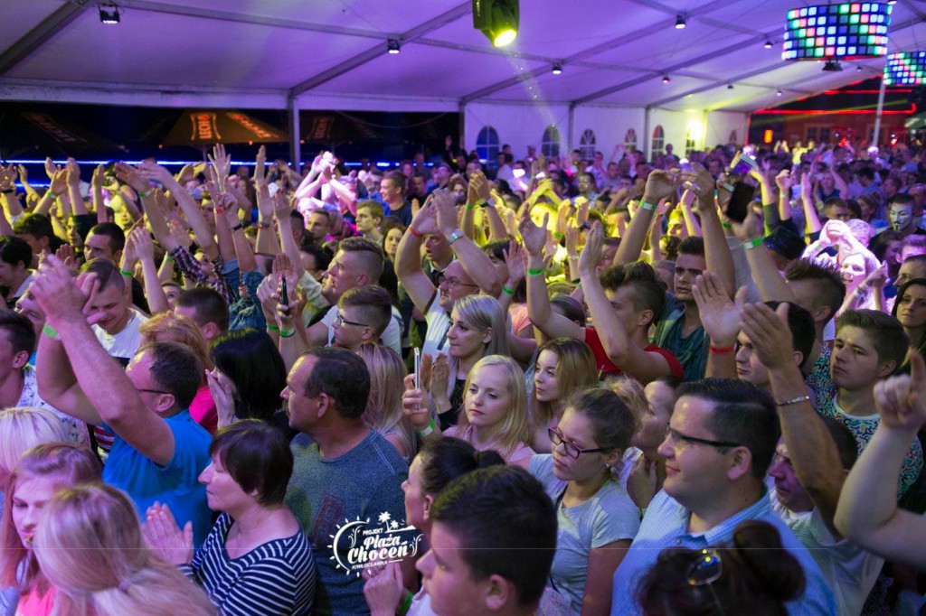 Koncert zespołu MIG na plaży w Choceniu II