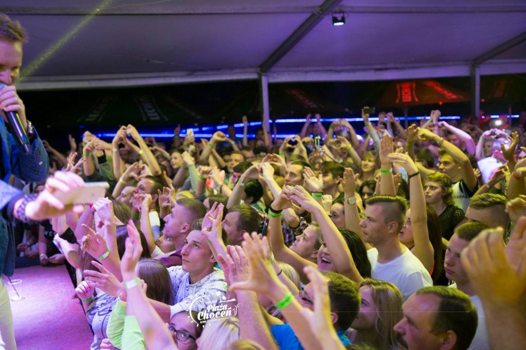 Koncert zespołu MIG na plaży w Choceniu II