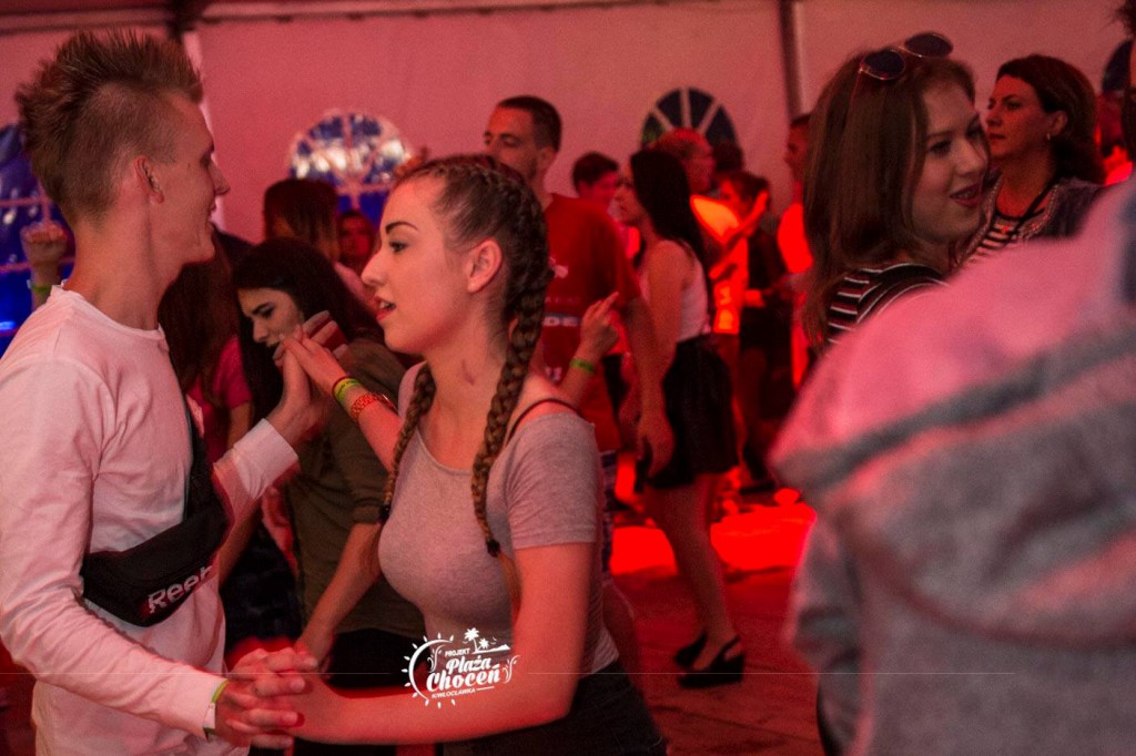 Koncert zespołu MIG na plaży w Choceniu II