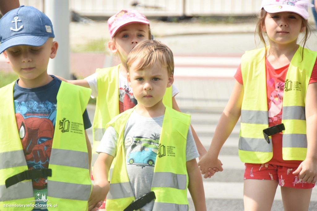 Przedszkolaki odwiedziły policję