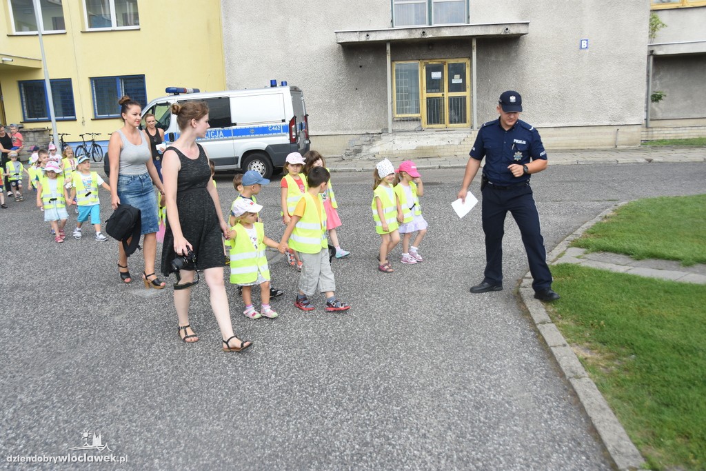 Przedszkolaki odwiedziły policję