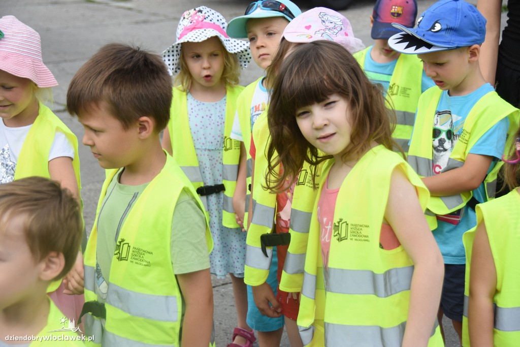Przedszkolaki odwiedziły policję