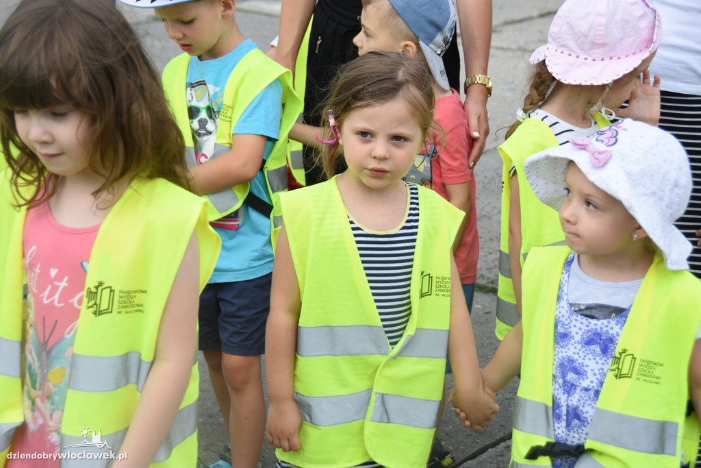 Przedszkolaki odwiedziły policję