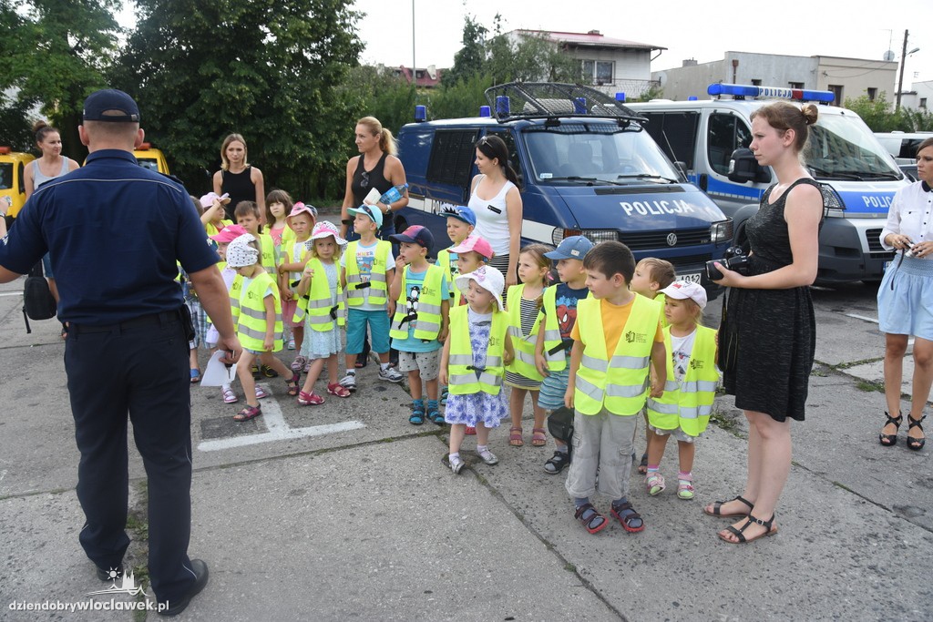 Przedszkolaki odwiedziły policję