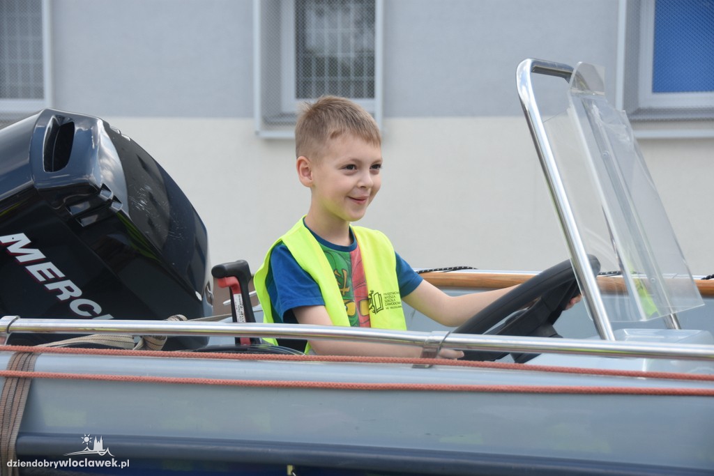 Przedszkolaki odwiedziły policję