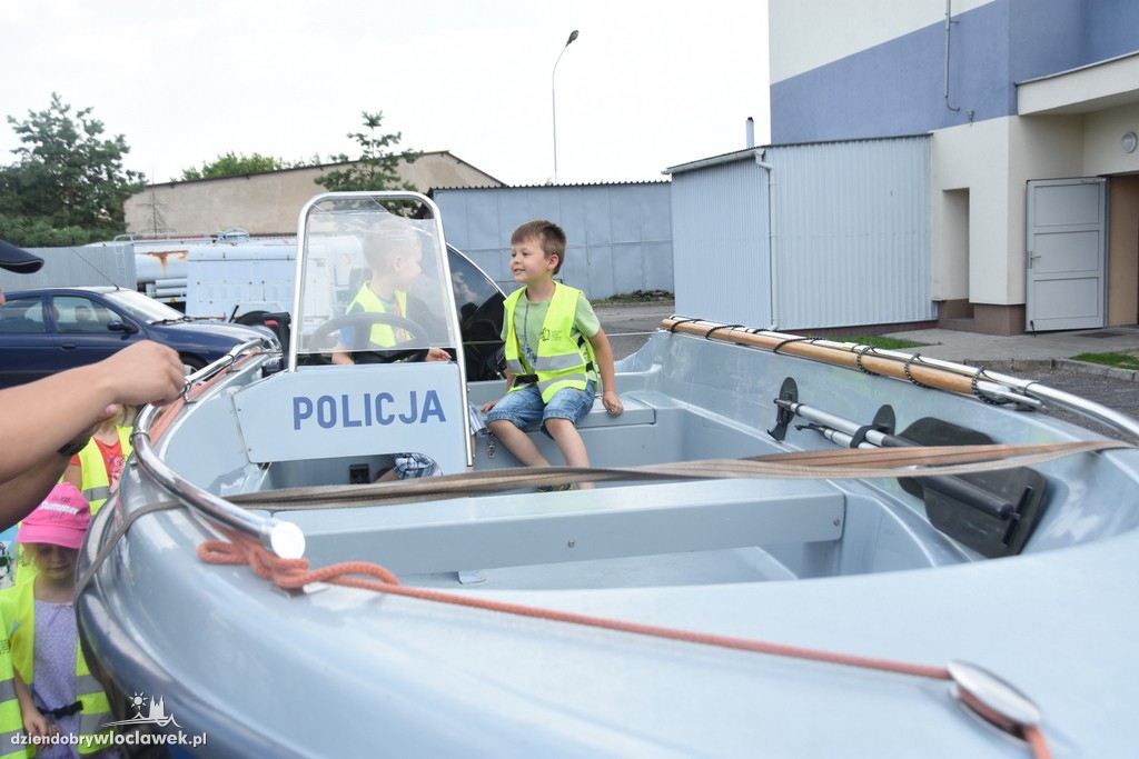 Przedszkolaki odwiedziły policję