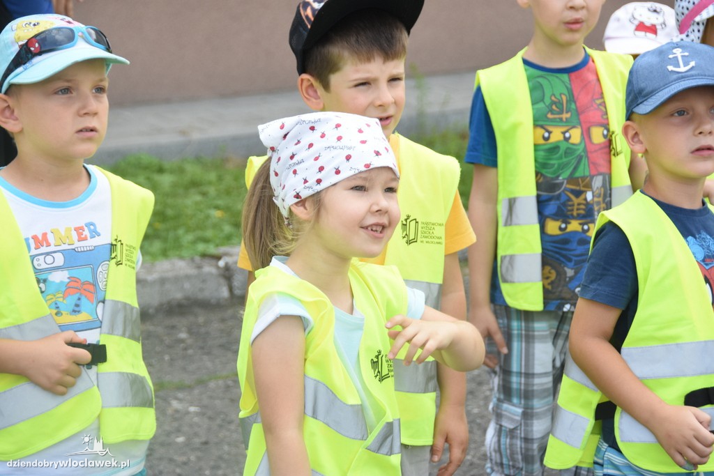 Przedszkolaki odwiedziły policję