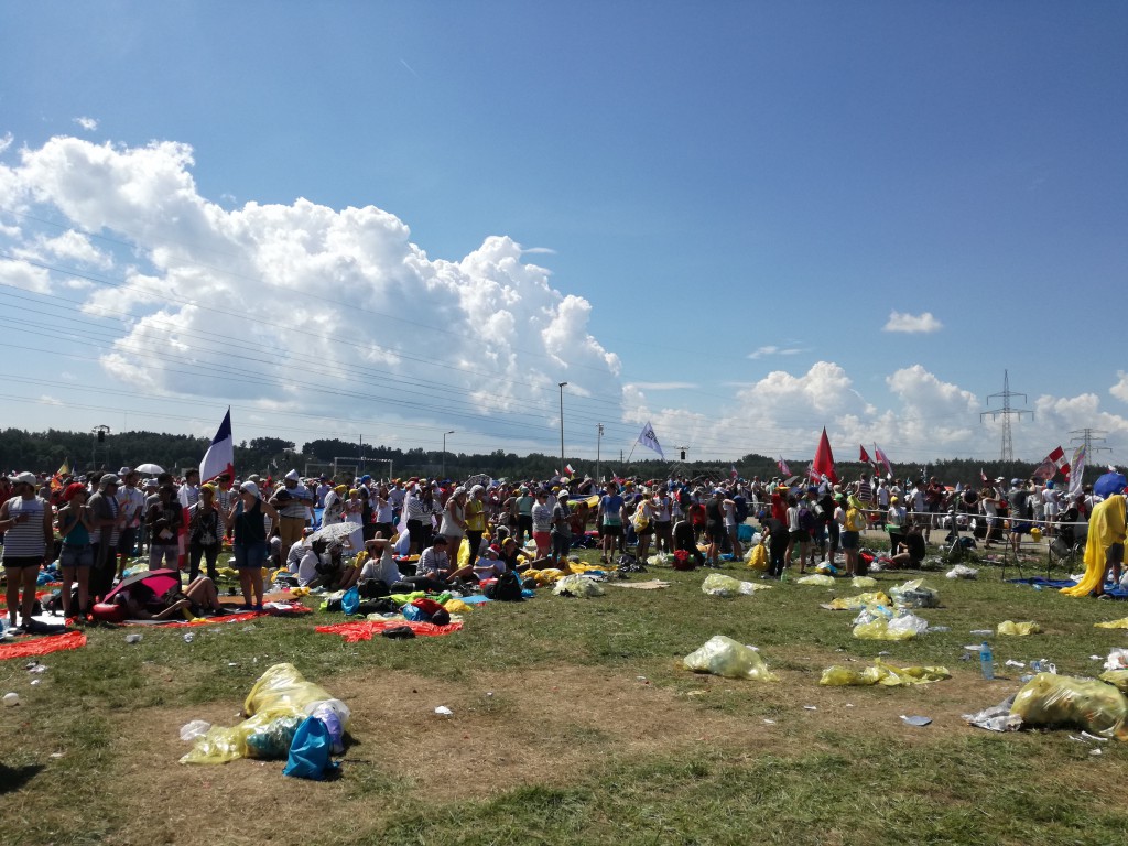ŚDM w obiektywach włocławian