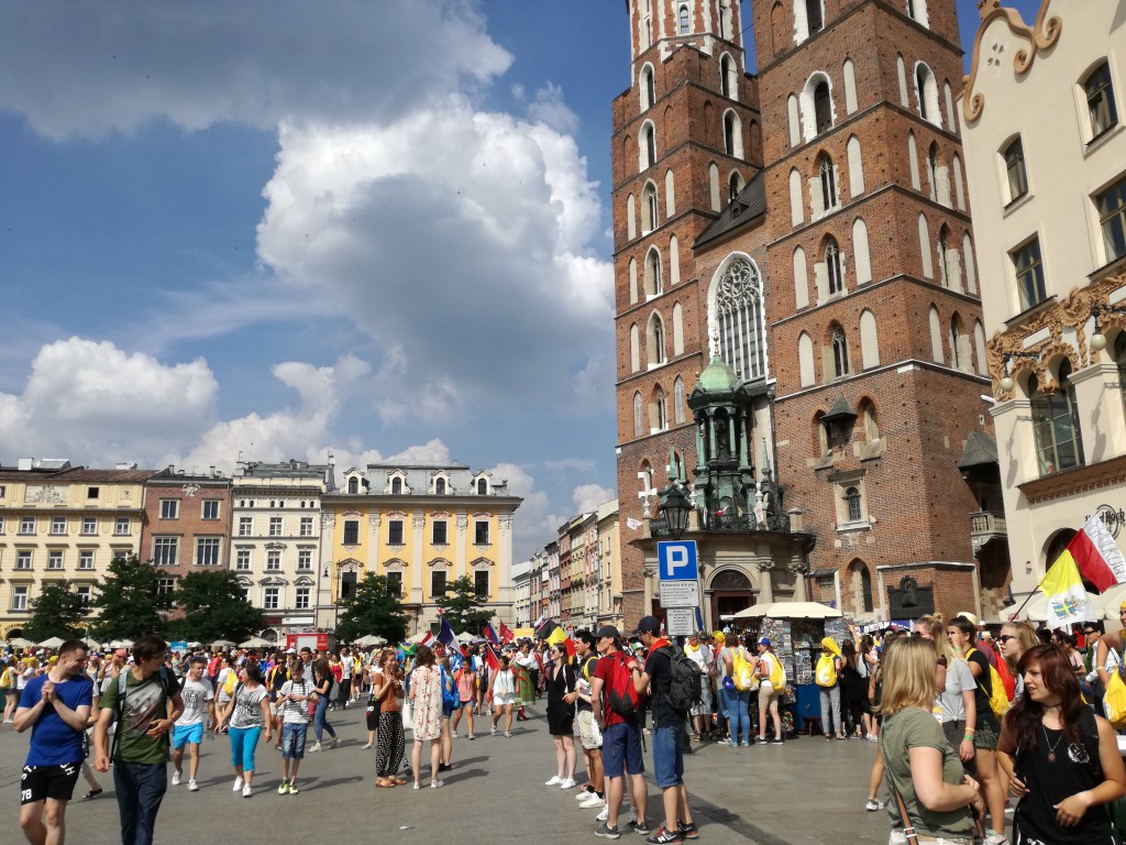 ŚDM w obiektywach włocławian