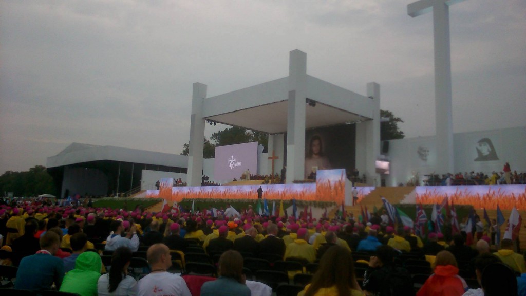 ŚDM w obiektywach włocławian