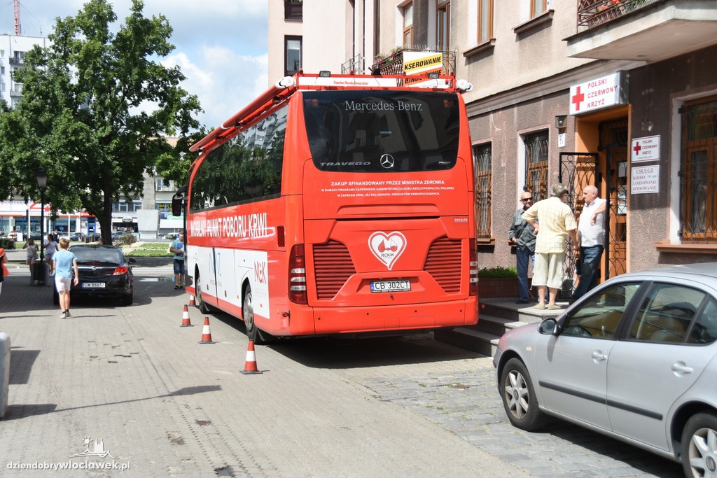 Zbiórka krwi przy ulicy Zduńskiej