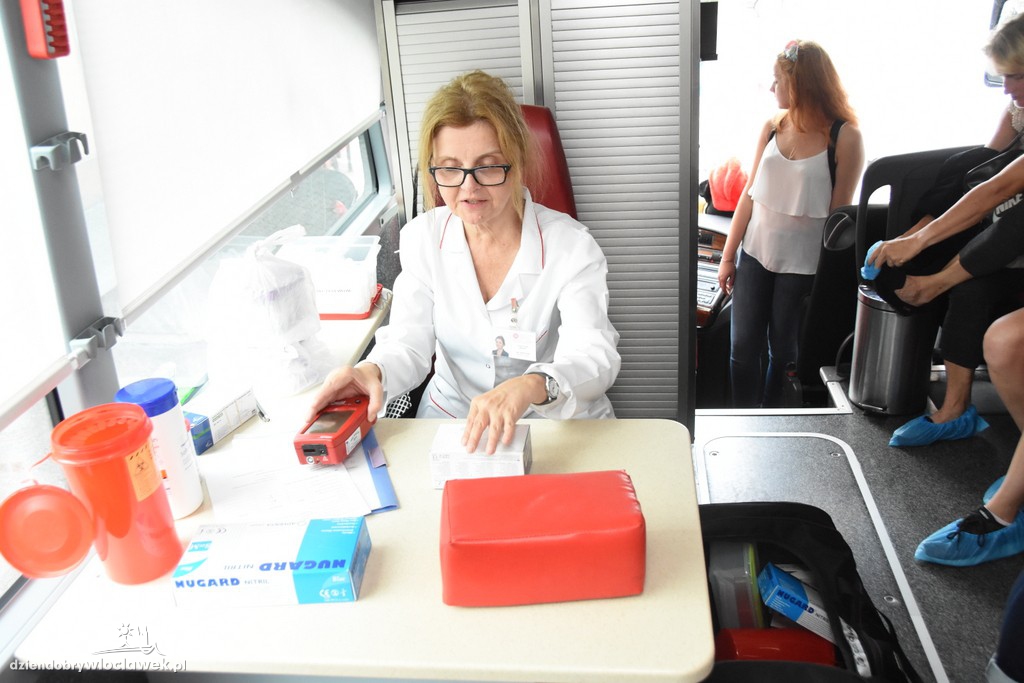 Zbiórka krwi przy ulicy Zduńskiej