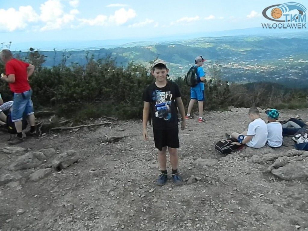 Zawodnicy TKM-u podczas na obozie