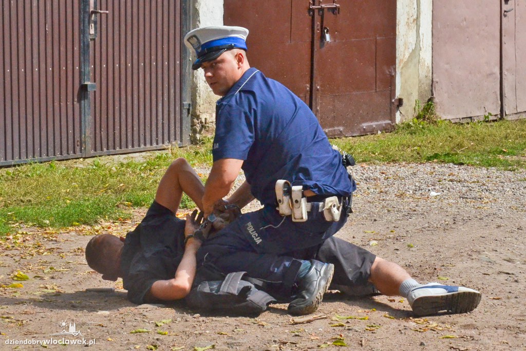 Kolizja i pościg za kierowcą na ul. Brzeskiej
