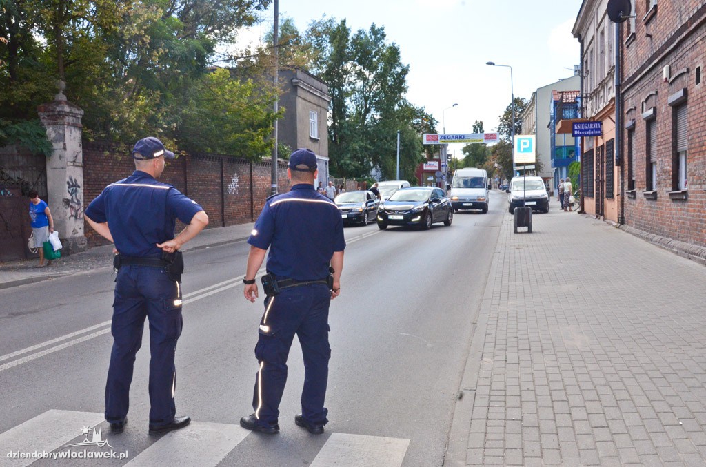 Kolizja i pościg za kierowcą na ul. Brzeskiej