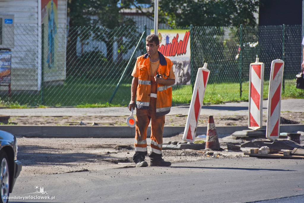 Wahadło na remontowanej  Kaliskiej