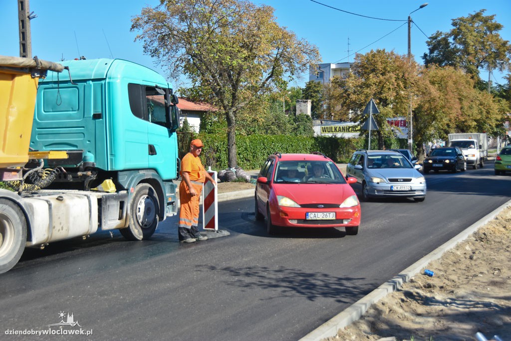 Wahadło na remontowanej  Kaliskiej