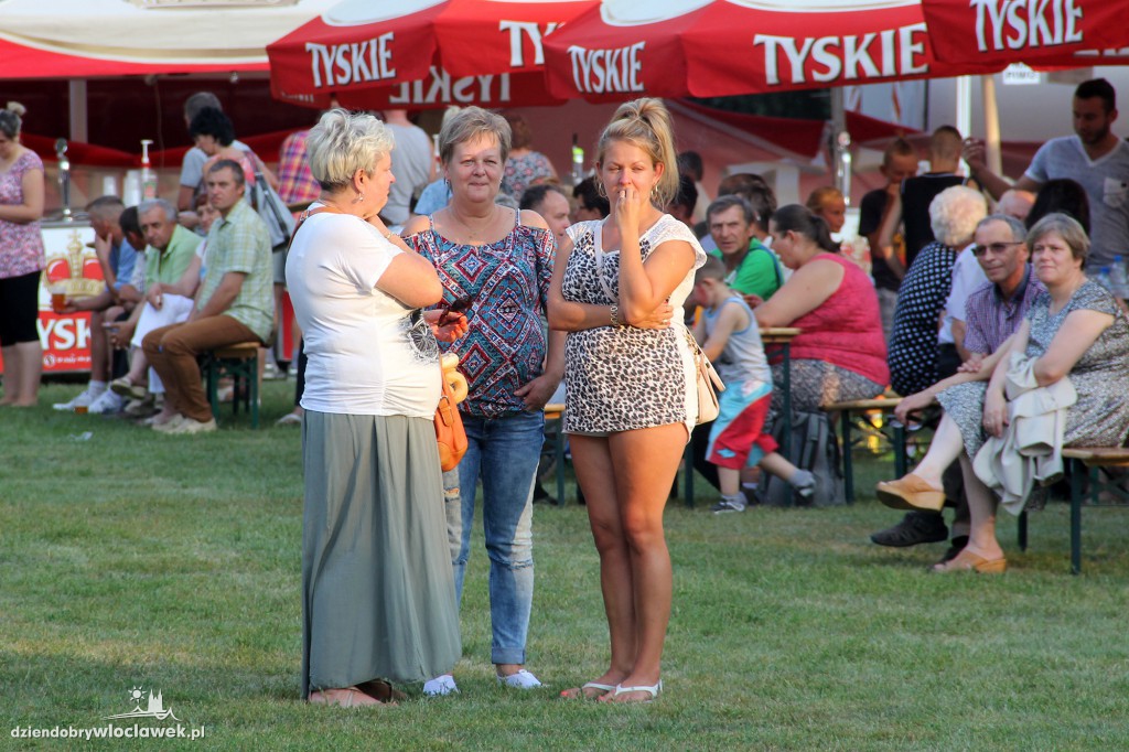 Dożynki w Chełmicy