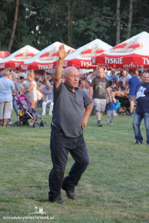 Dożynki w Chełmicy