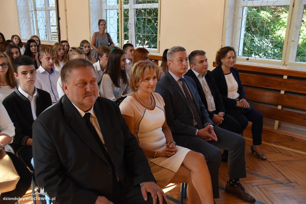 Rozpoczęcie roku szkolnego w Chemiku