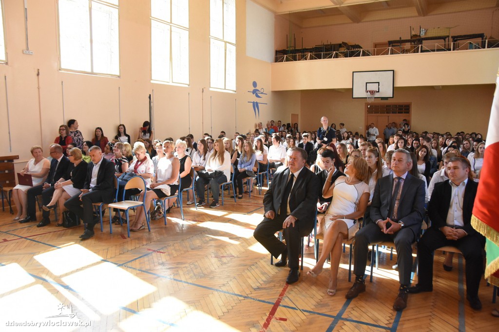 Rozpoczęcie roku szkolnego w Chemiku