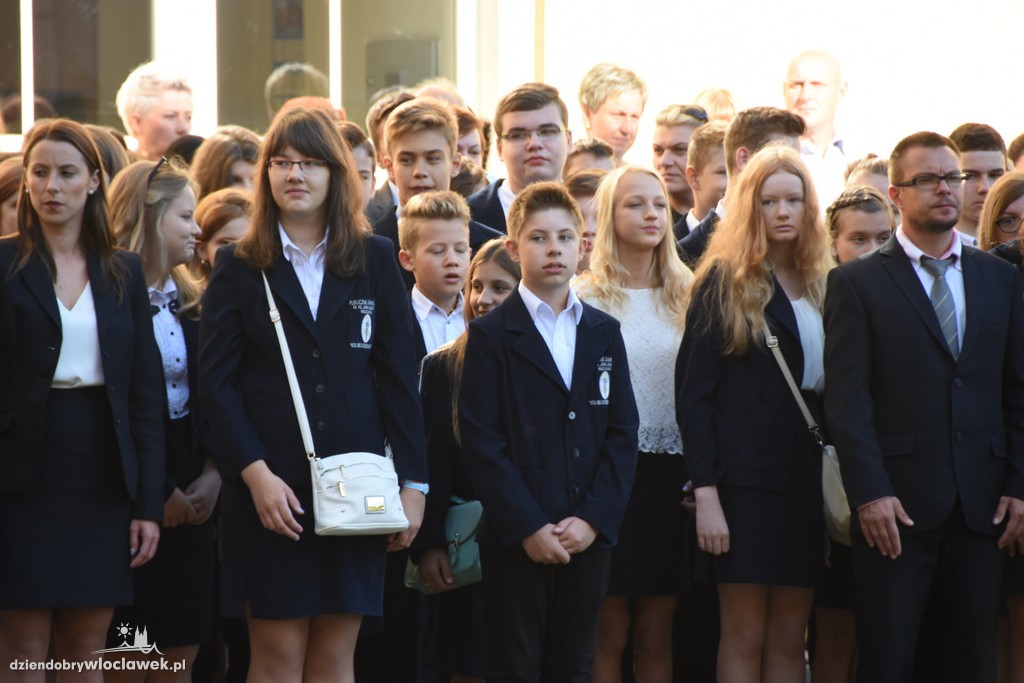 Rozpoczęcie roku szkolnego w Długoszu