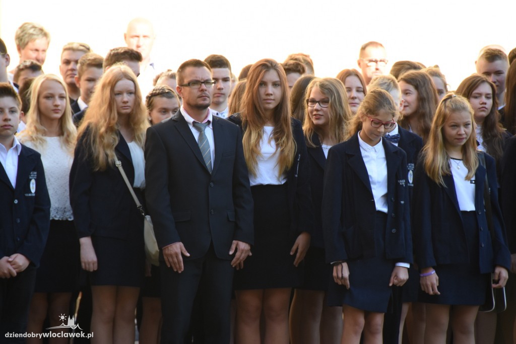 Rozpoczęcie roku szkolnego w Długoszu