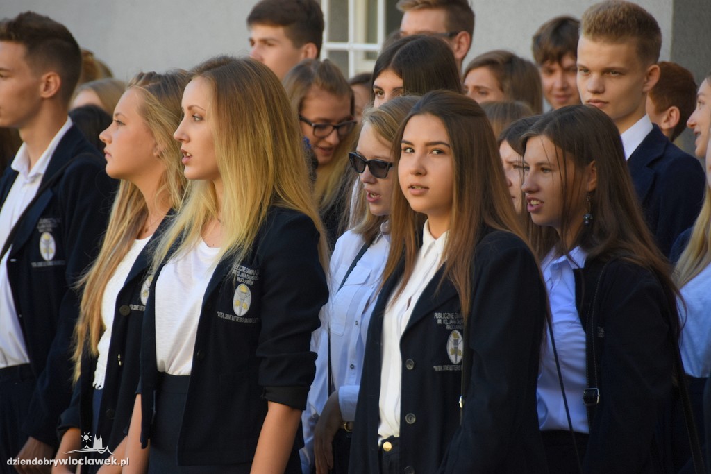 Rozpoczęcie roku szkolnego w Długoszu