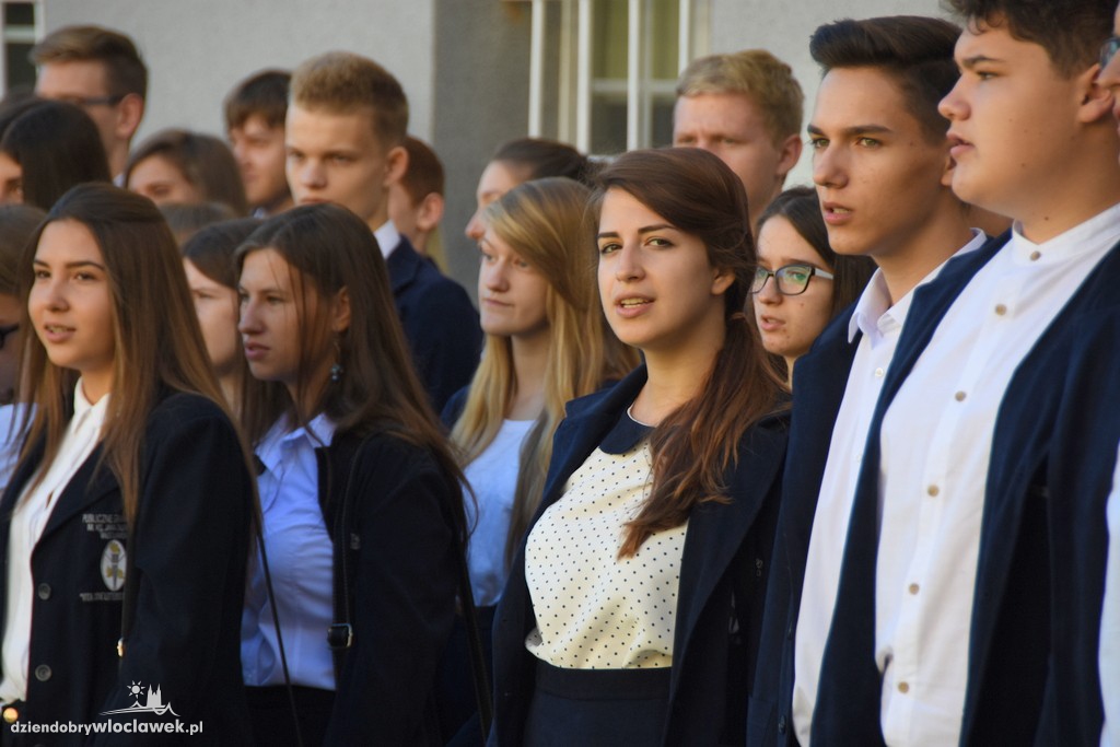 Rozpoczęcie roku szkolnego w Długoszu