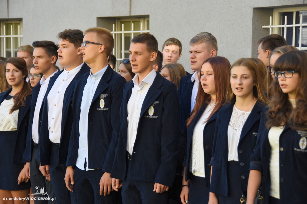 Rozpoczęcie roku szkolnego w Długoszu