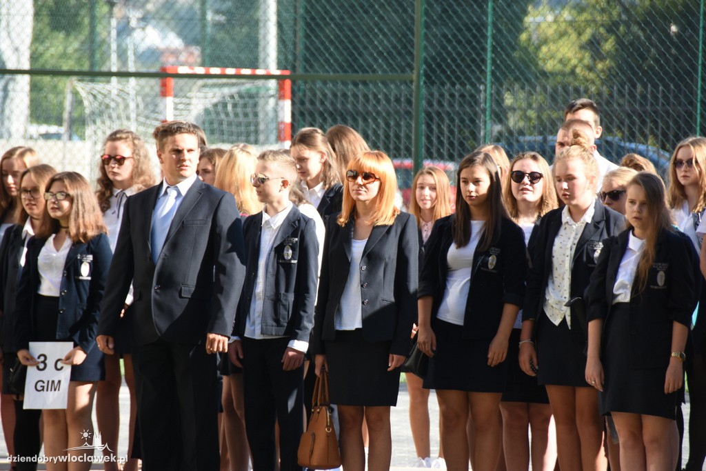 Rozpoczęcie roku szkolnego w Długoszu