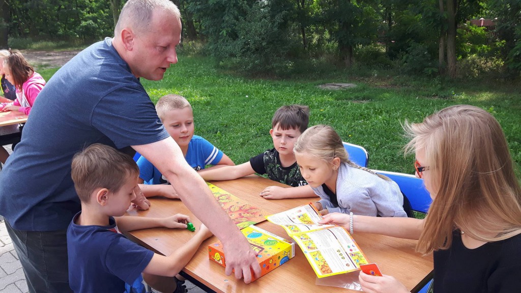 Półkolonie dla dzieci w klubie Łęg