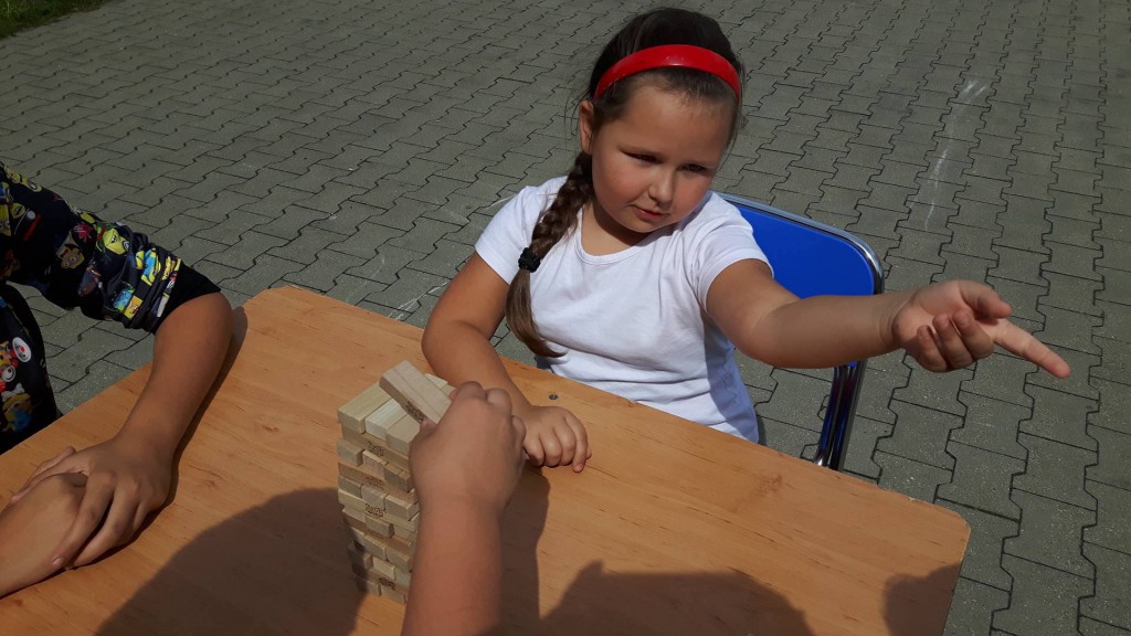 Półkolonie dla dzieci w klubie Łęg