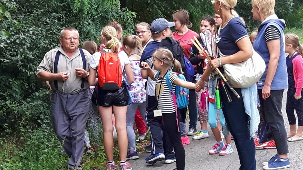Półkolonie dla dzieci w klubie Łęg