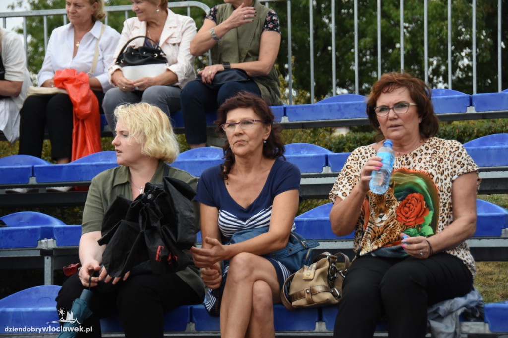 Cristal Band na pływającej scenie