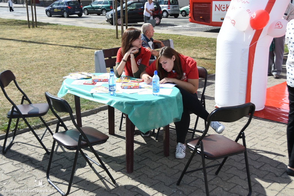 Impreza plenerowa na placu Wolności