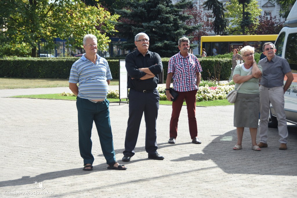 Impreza plenerowa na placu Wolności