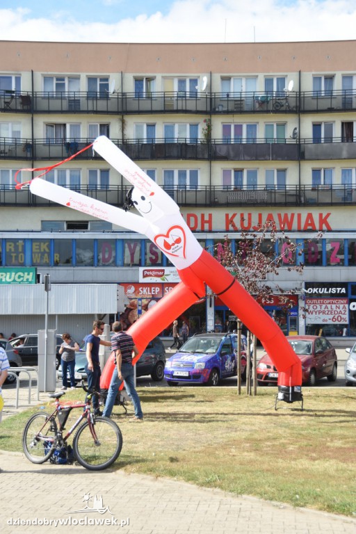 Impreza plenerowa na placu Wolności