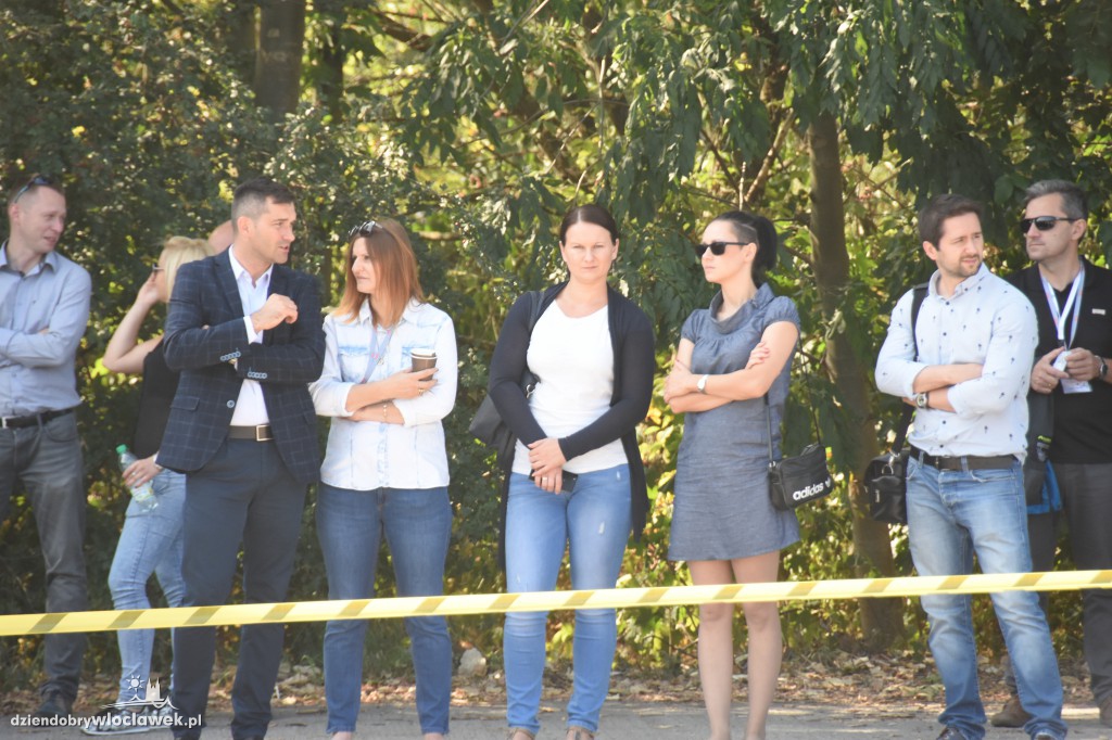 Zderzenie samochodu z cysterną