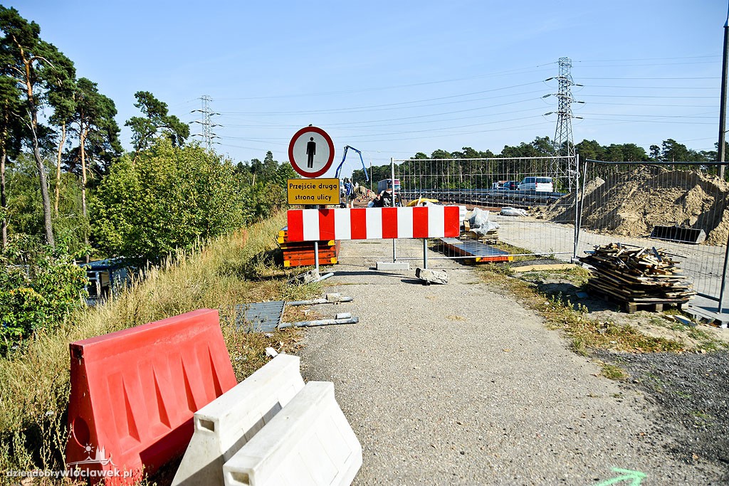 Trwa remont wiaduktu na al. Kazimierza Wlk.