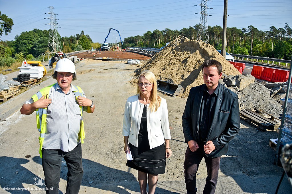 Trwa remont wiaduktu na al. Kazimierza Wlk.