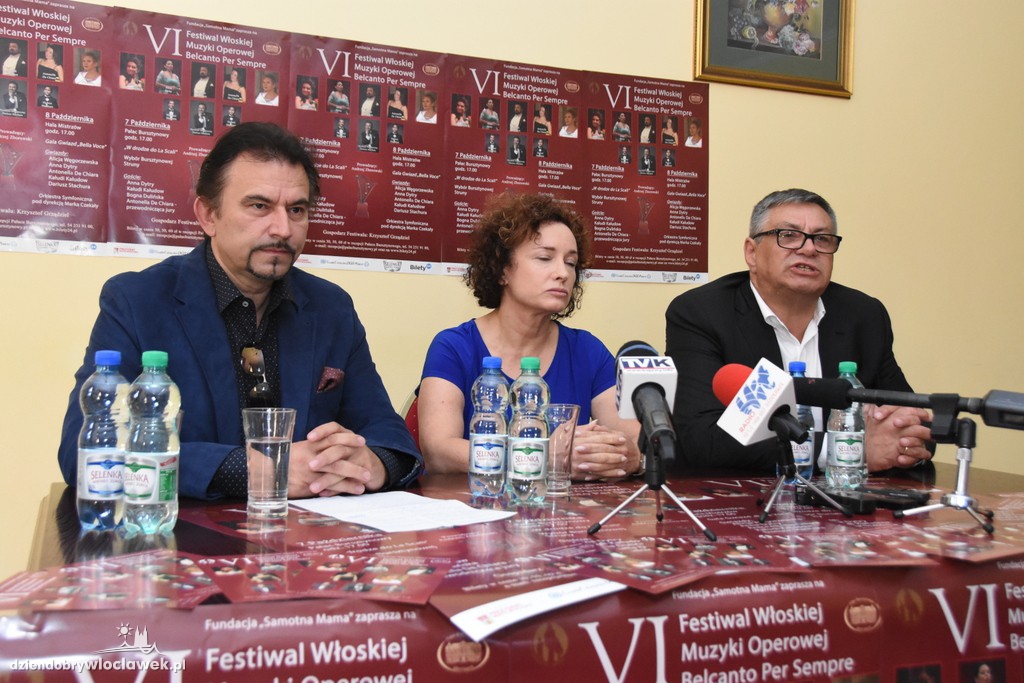 Konferencja prasowa w Pałacu