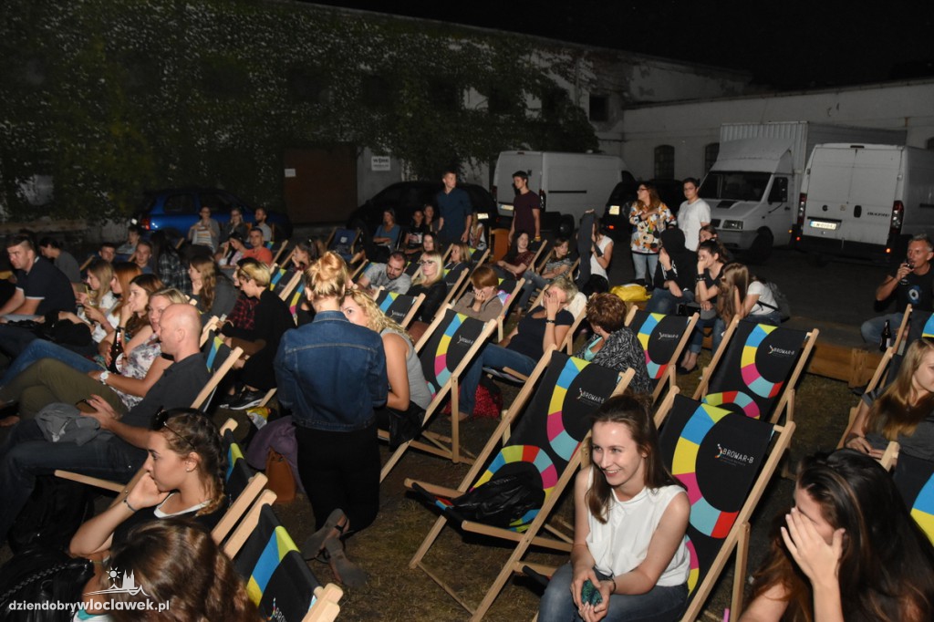 Kino plenerowe na Szpichlernej