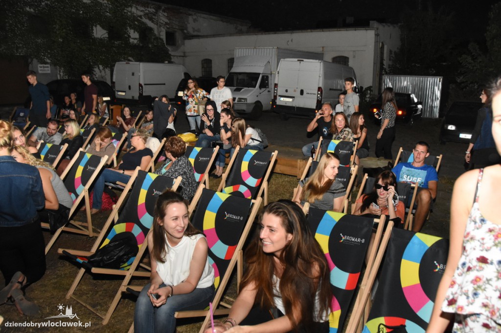 Kino plenerowe na Szpichlernej