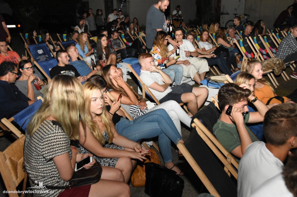 Kino plenerowe na Szpichlernej
