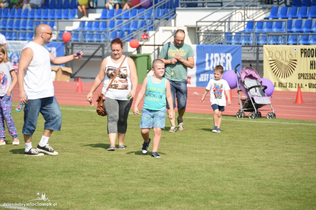 Piknik dla dzieci na stadionie