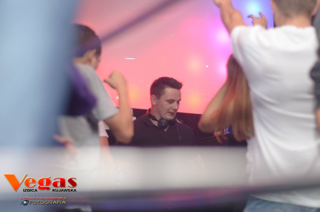 Weekend w klubie Vegas część I