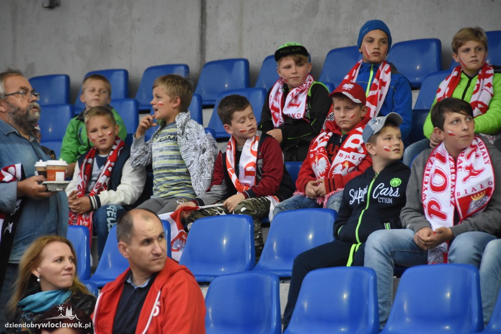 Kibice na meczu Polska - Młodawia